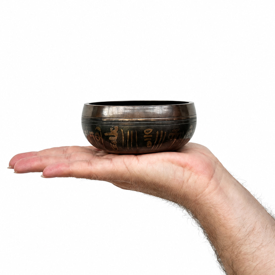 9.5 cm Handcrafted Brass Singing Bowl 300g