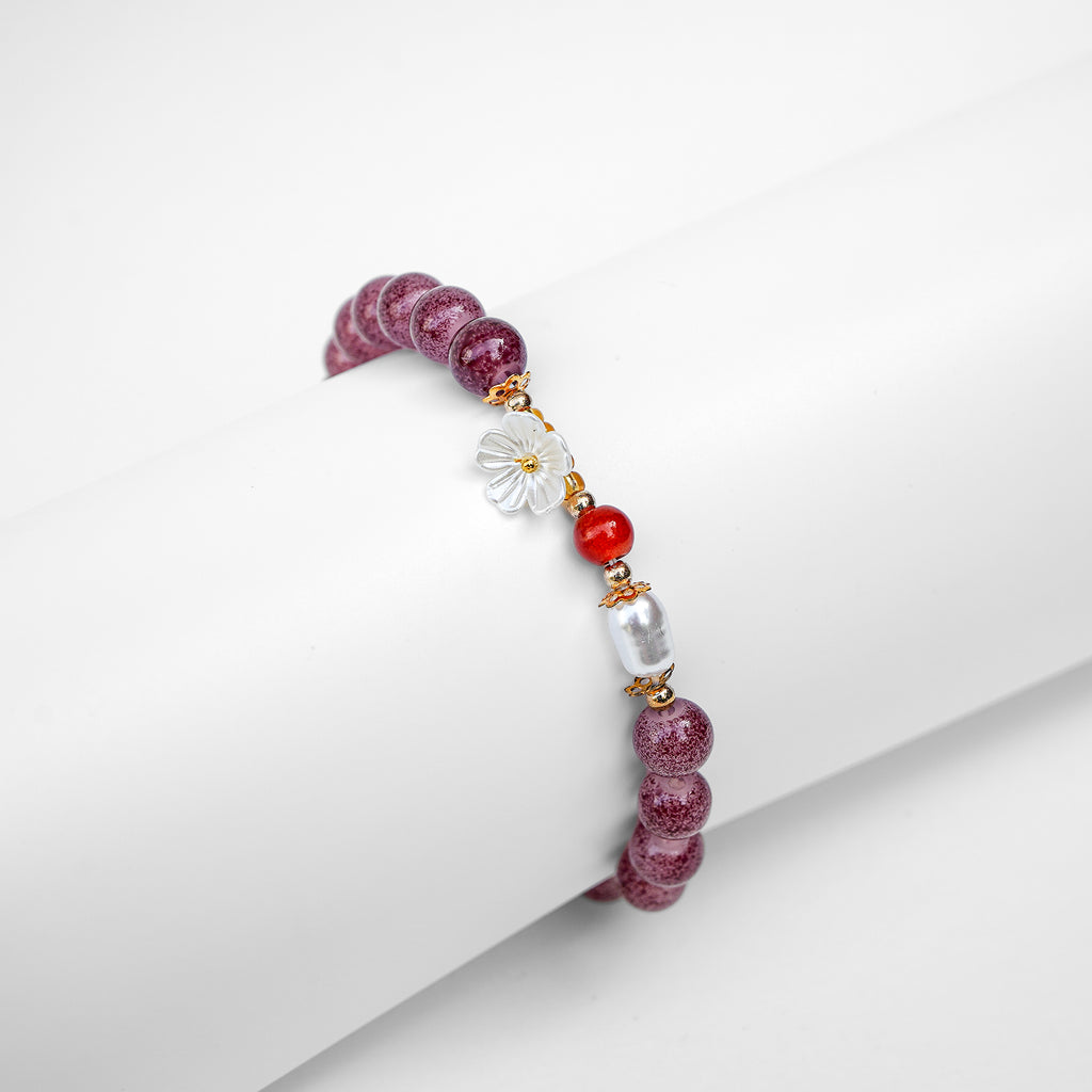 Strawberry Quartz Crystal Bracelet – product photograph of the jewellery
